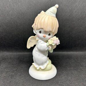 PRECIOUS Moments "Happiness Divine" figurine